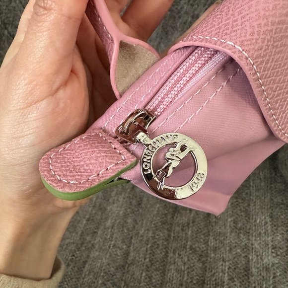 Sold - Picture 3 of 6